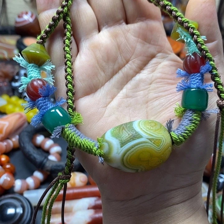 玛瑙/玉髓未镶嵌颈饰