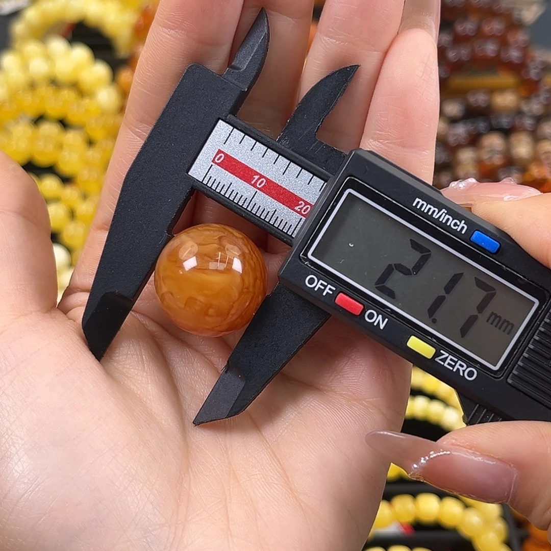 未镶嵌琥珀裸石蜜糖红微瑕