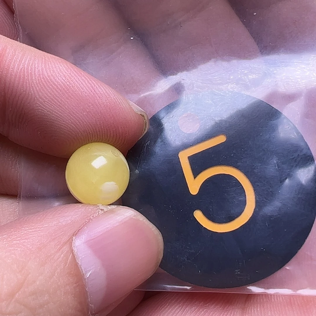 蜜蜡未镶嵌珠宝奇石隽*暚11m m