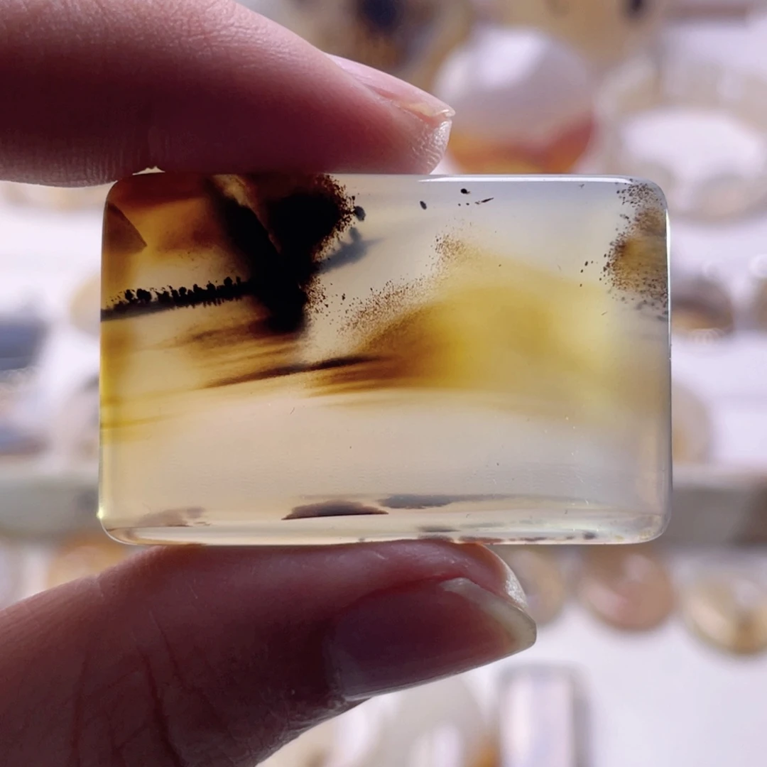 玛瑙/玉髓未镶嵌珠宝奇石