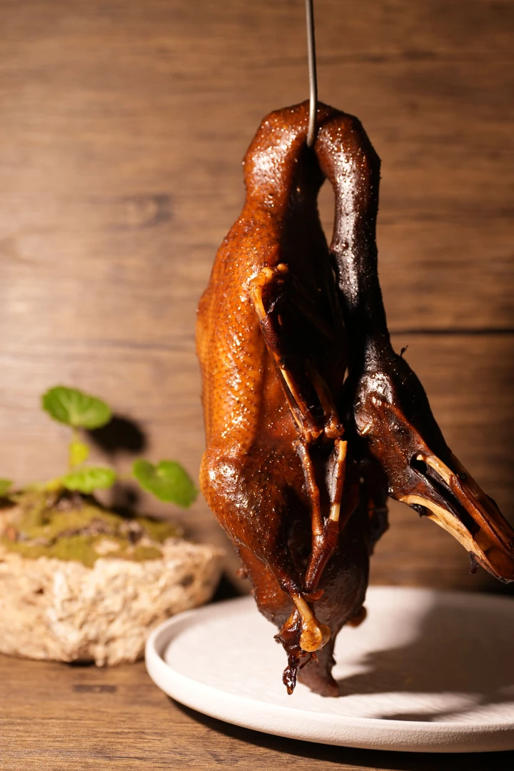 潮汕百年传承酱香特色屏姨风干手撕老鸭母下酒菜送礼佳品