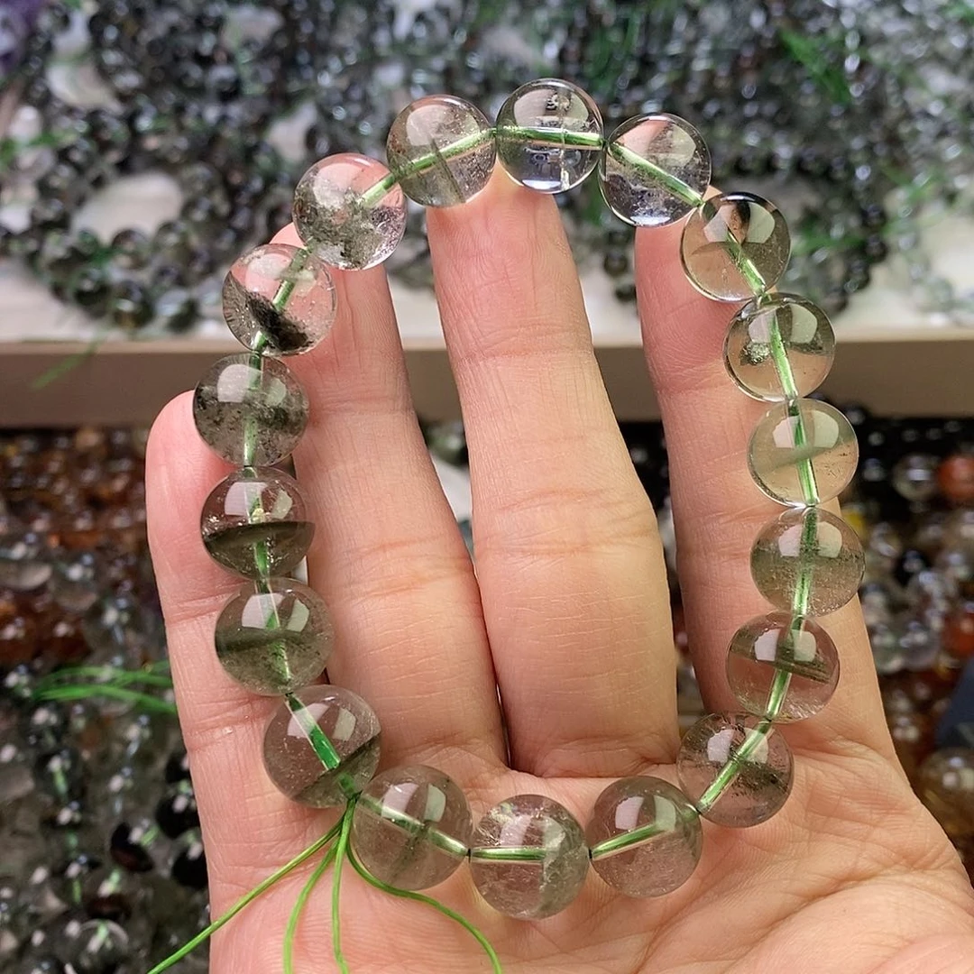 水晶手串未镶嵌阿*?卡12