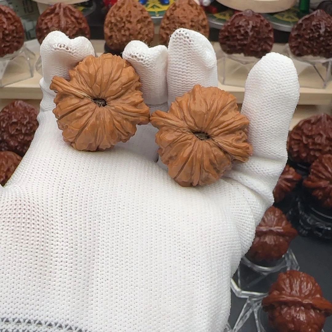 文玩核桃吊坠35全品天下第一楼