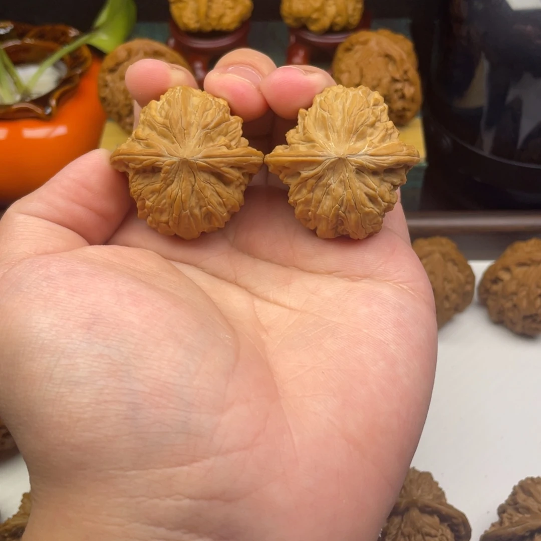 文玩核桃把件磨盘