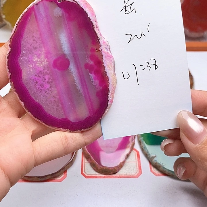 岳***洋玛瑙/玉髓合金颈饰