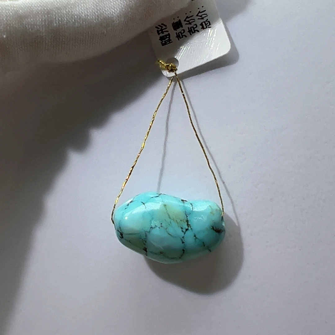 绿松石未镶嵌挂件