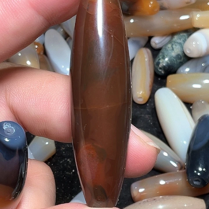 玛瑙/玉髓颈饰合金