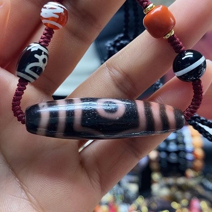 玛瑙/玉髓（覆膜）合金颈饰