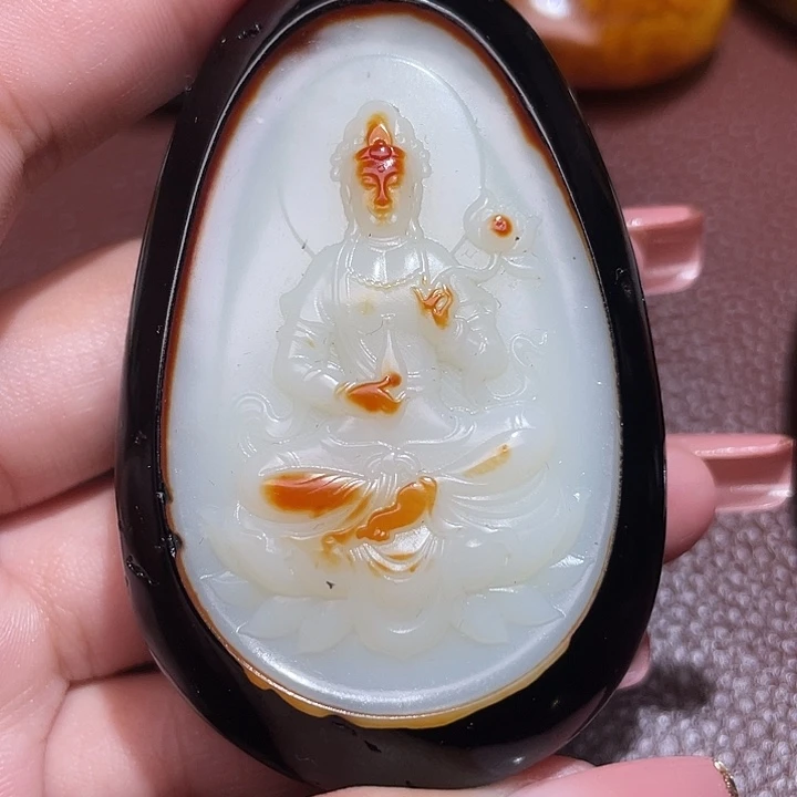 X***5颈饰未镶嵌和田玉