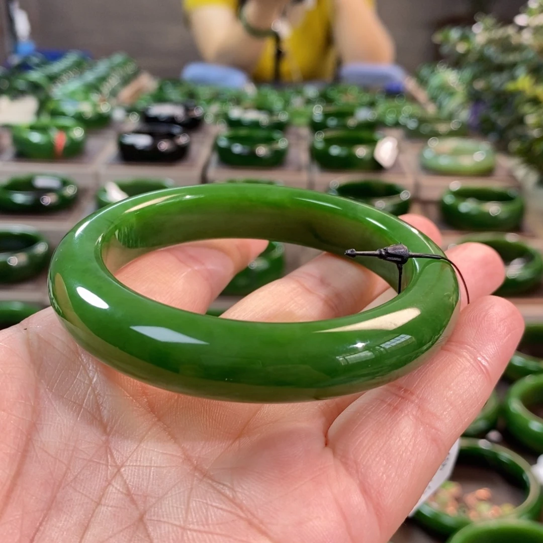 和田玉（碧玉）手镯未镶嵌