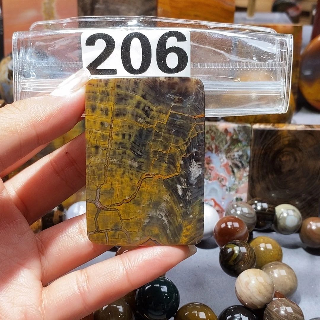 未镶嵌天然北票硅化玉吊坠硅化玉