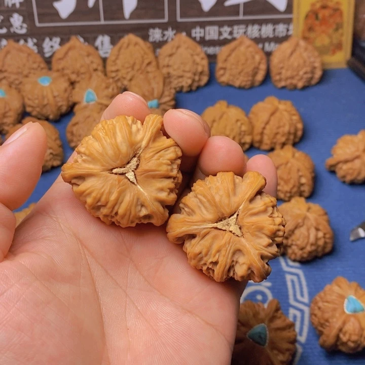 写***业文玩核桃文玩核桃