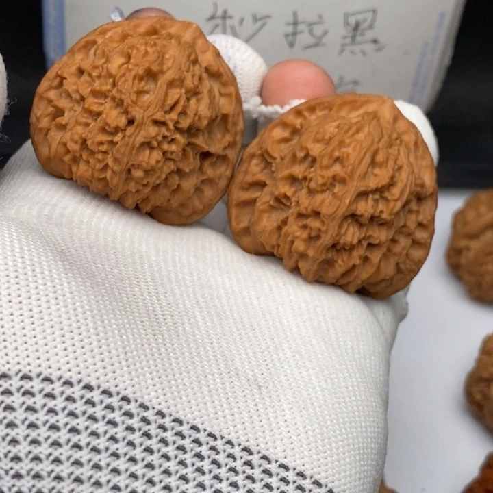 文玩核桃把件南疆石43