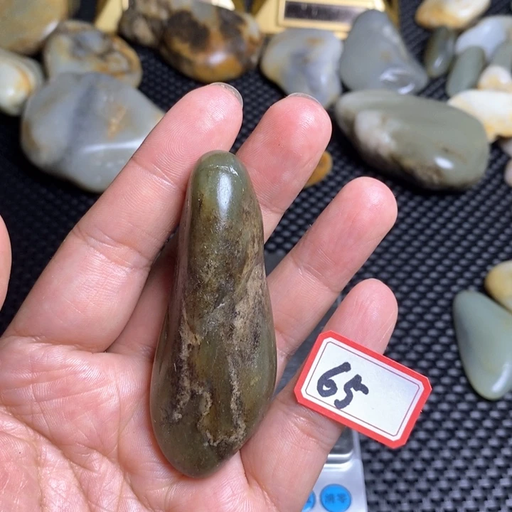 未镶嵌和田玉把件65