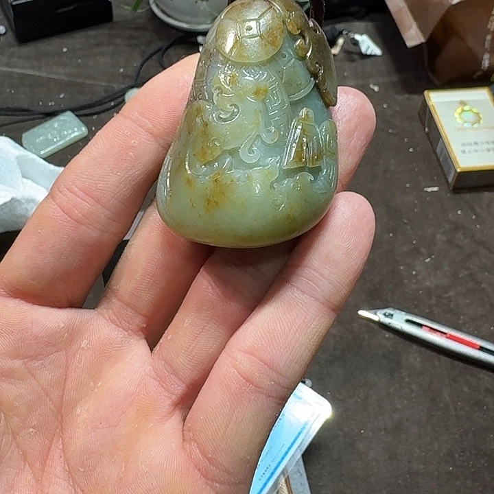 未镶嵌和田玉车挂