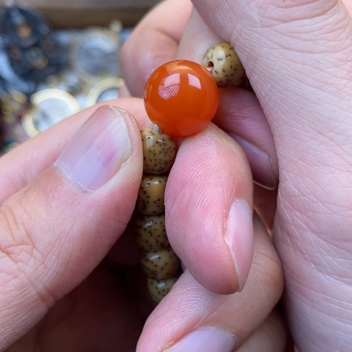 南红玛瑙1未镶嵌M****版65555