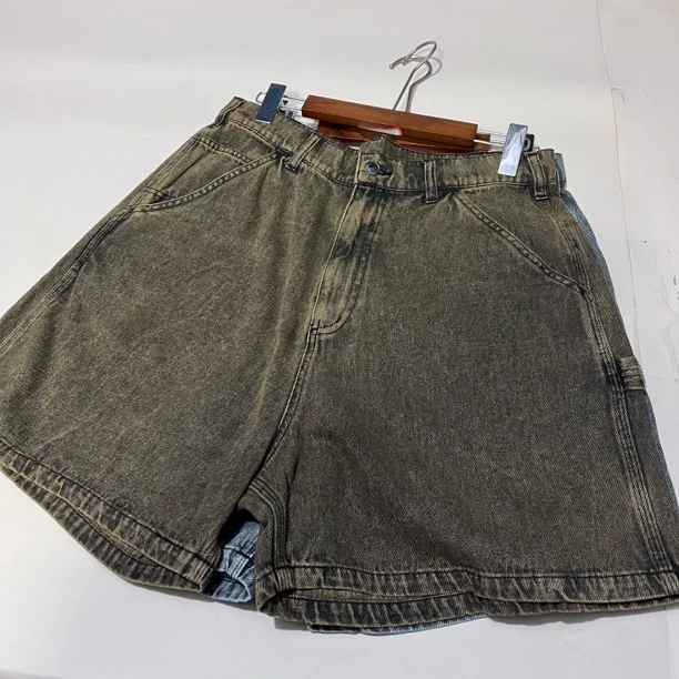 日单高货纯棉牛仔短裤女