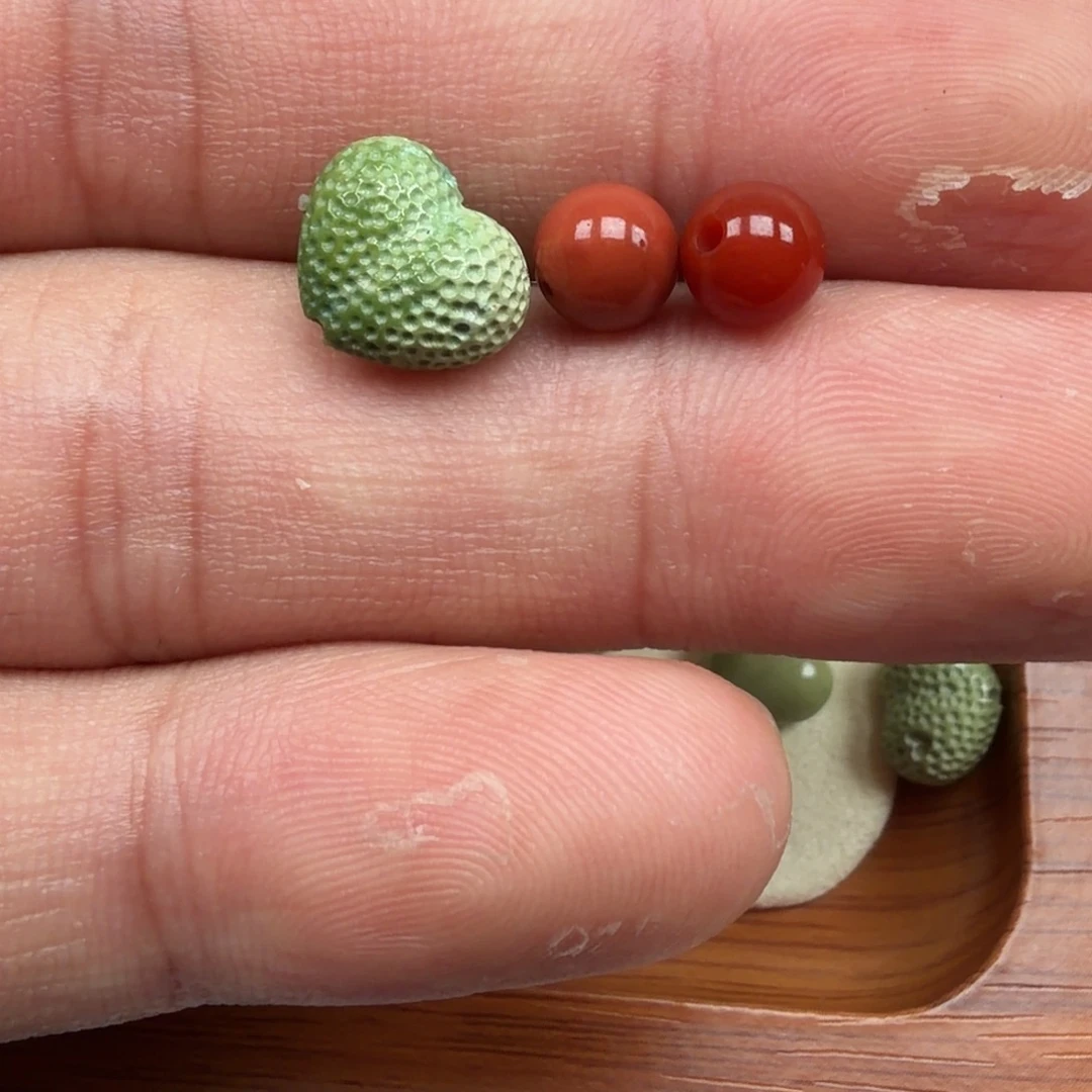 ℳ***ℳ南红玛瑙未镶嵌珠宝半成品