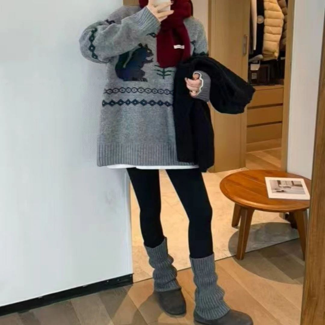 Manmi   两只松鼠套头羊毛毛衣  3797（C4）