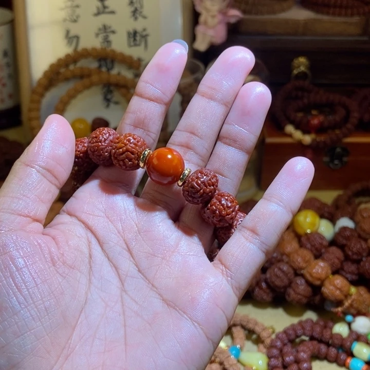 吊坠金刚菩提126玉化金色隔片圆玛