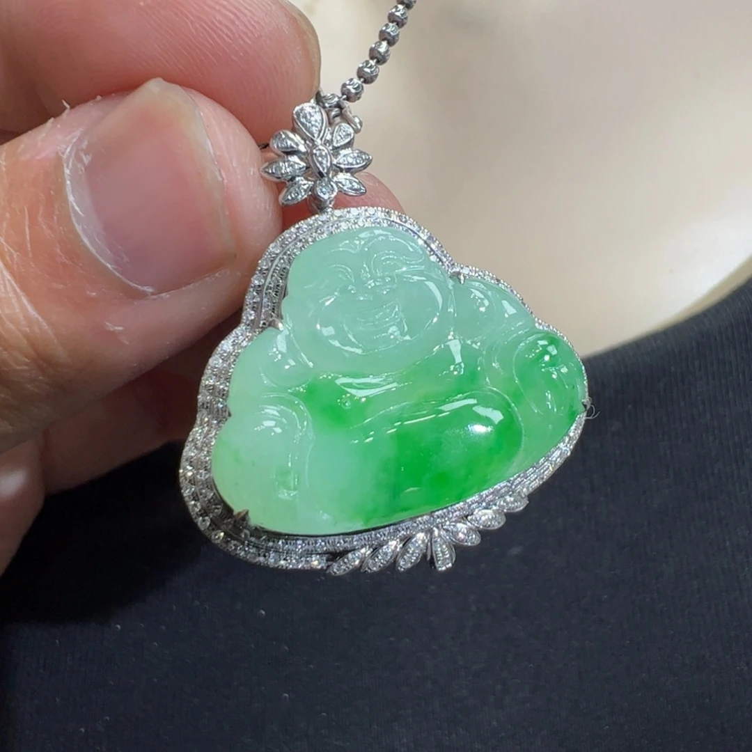 翡翠吊坠(不含链)18K金镶嵌