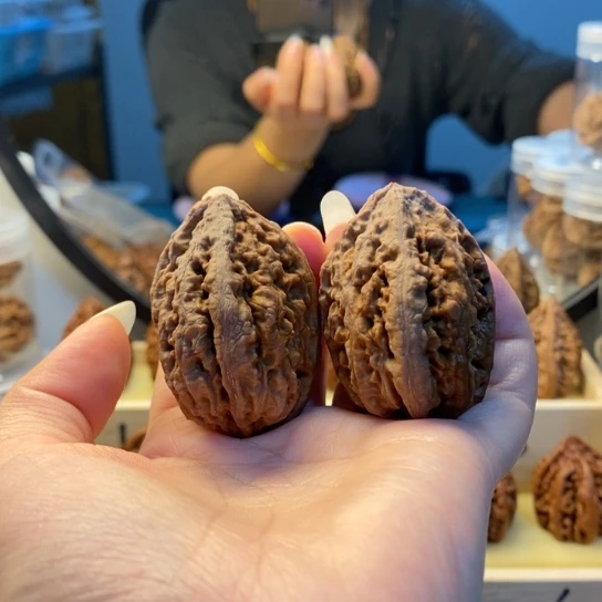 桃核把件东北秋子37