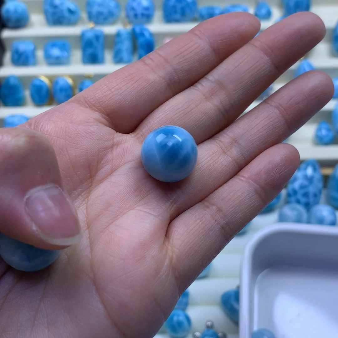 针钠钙石（海纹石）珠宝半成品未镶嵌月***胖