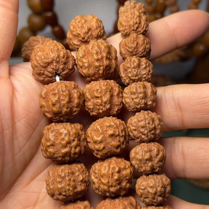 吊坠金刚菩提15左右毒药梅花手串