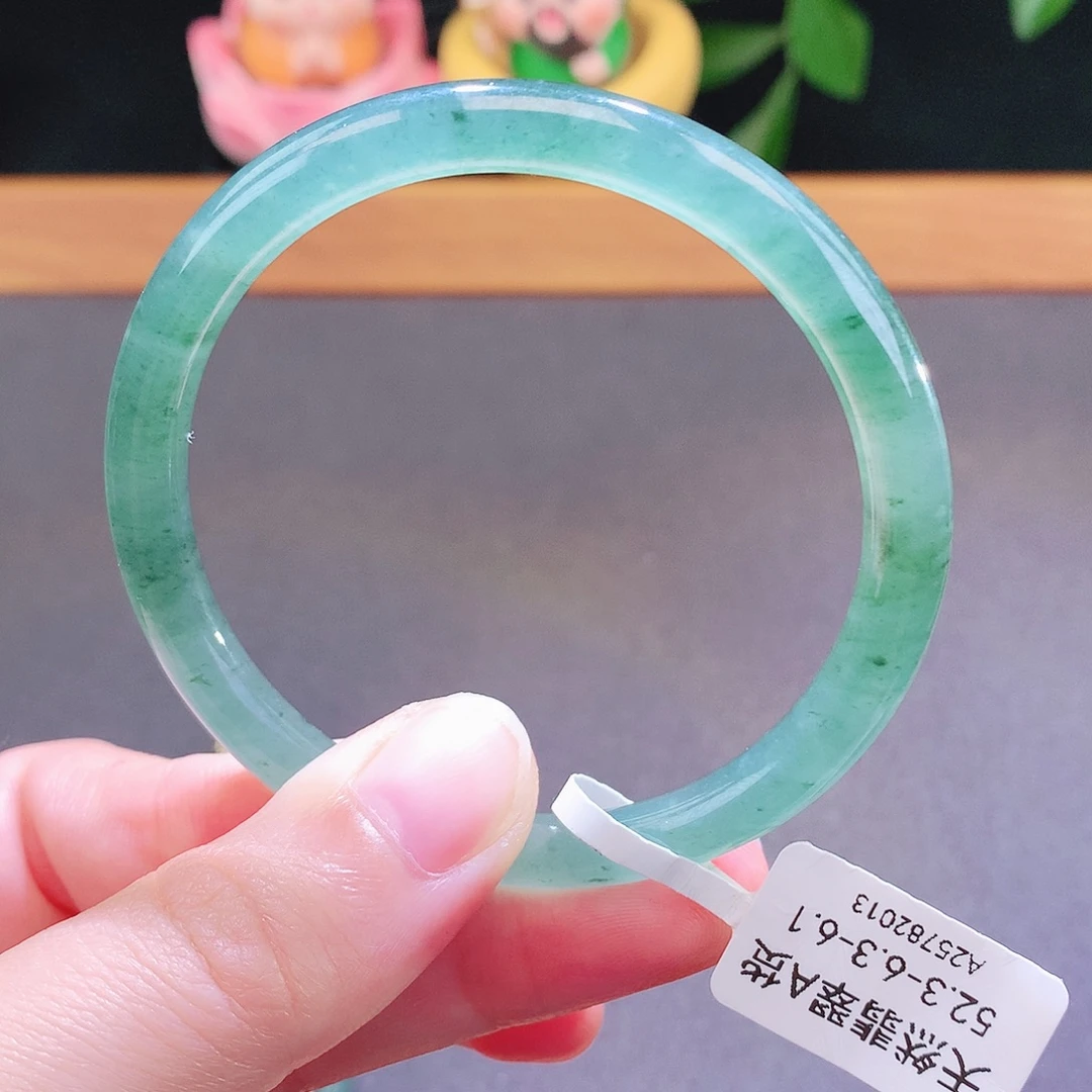 翡翠未镶嵌手镯天然翡翠