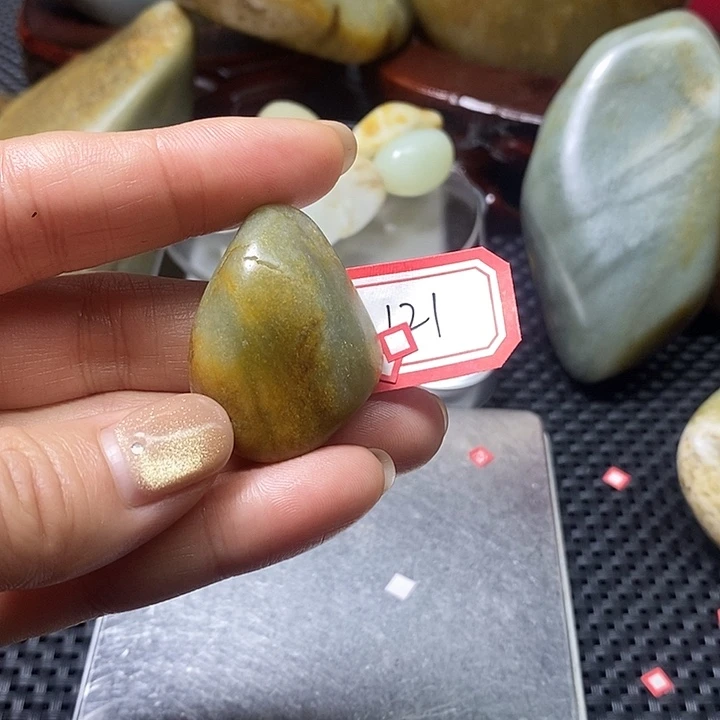 和田玉未镶嵌珠宝奇石121