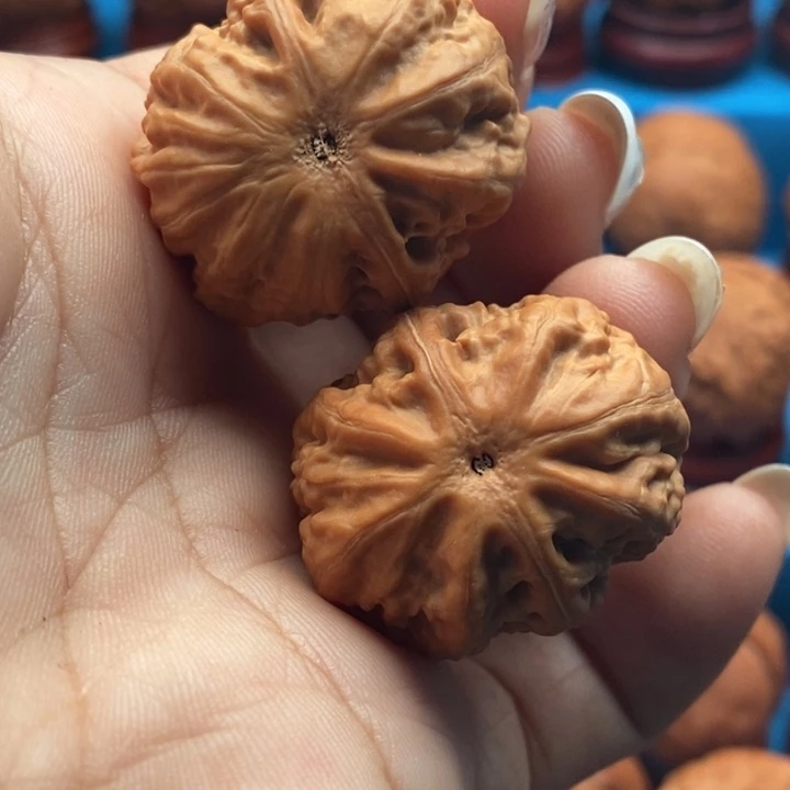 核桃精品文玩核桃手捻小粗筋