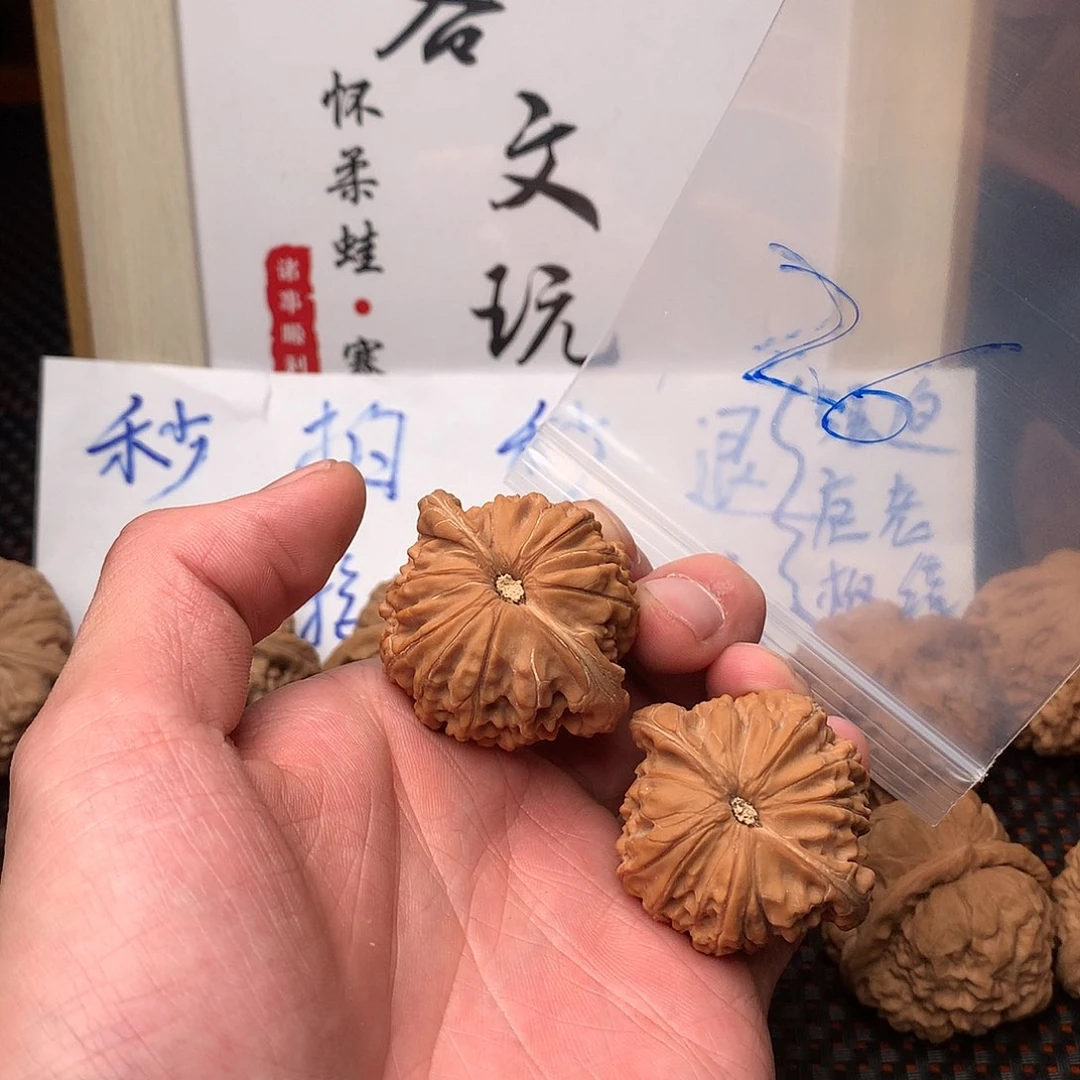 文玩核桃把件八方客文玩111111
