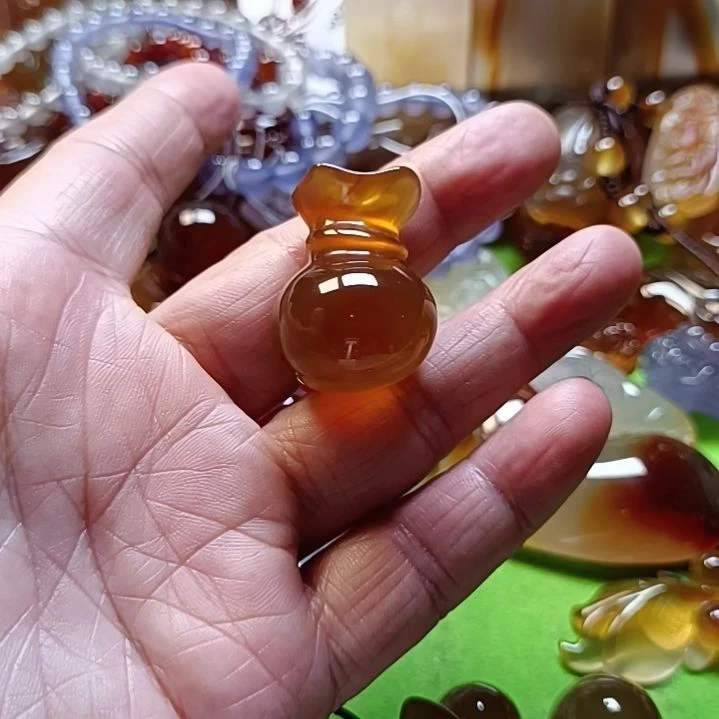 平***达玛瑙/玉髓颈饰未镶嵌