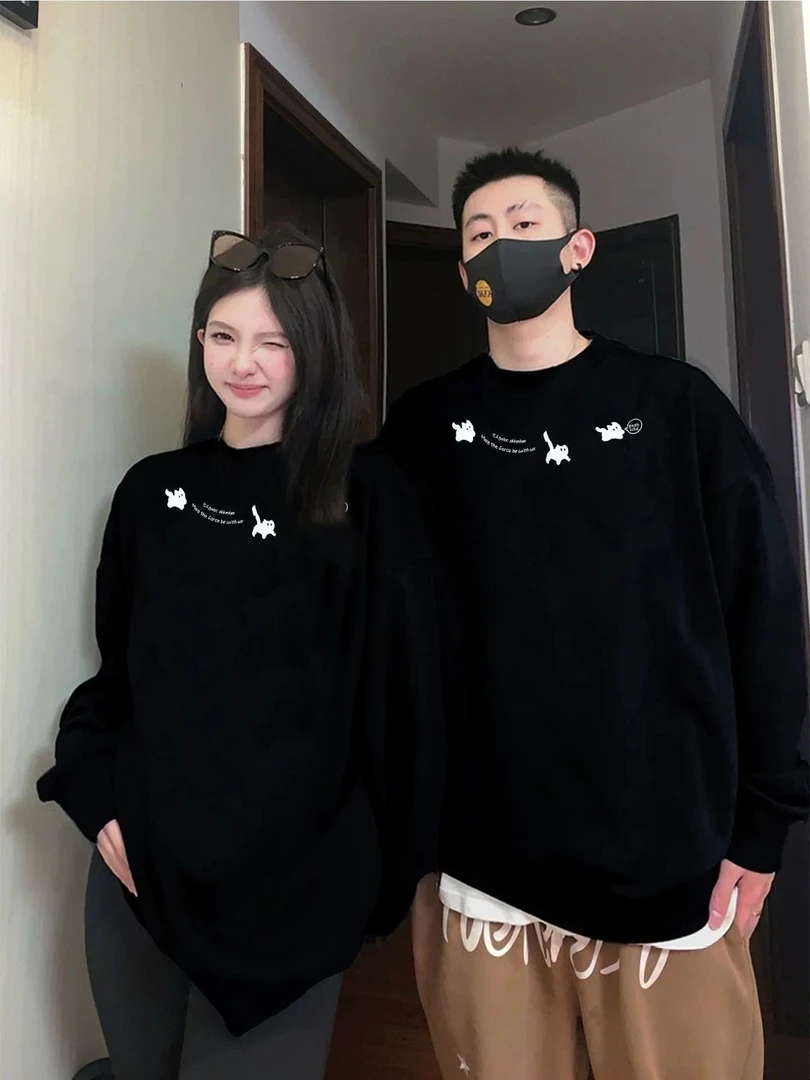 秋季上衣不一样情侣装秋季外套2025新款项链猫咪百搭圆领卫衣潮流