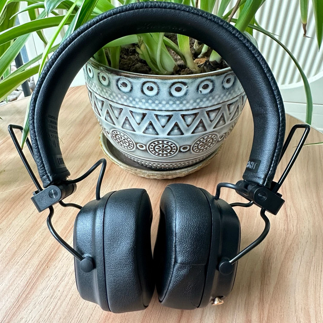 99新  MARSHAL MAJ0R IV 4代头戴式无线蓝牙耳机 裸机