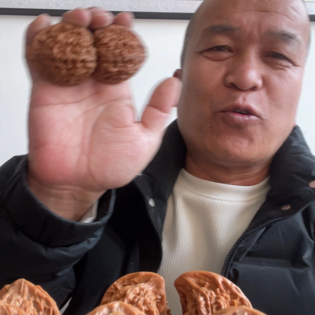 ****文玩核桃吊坠官帽45