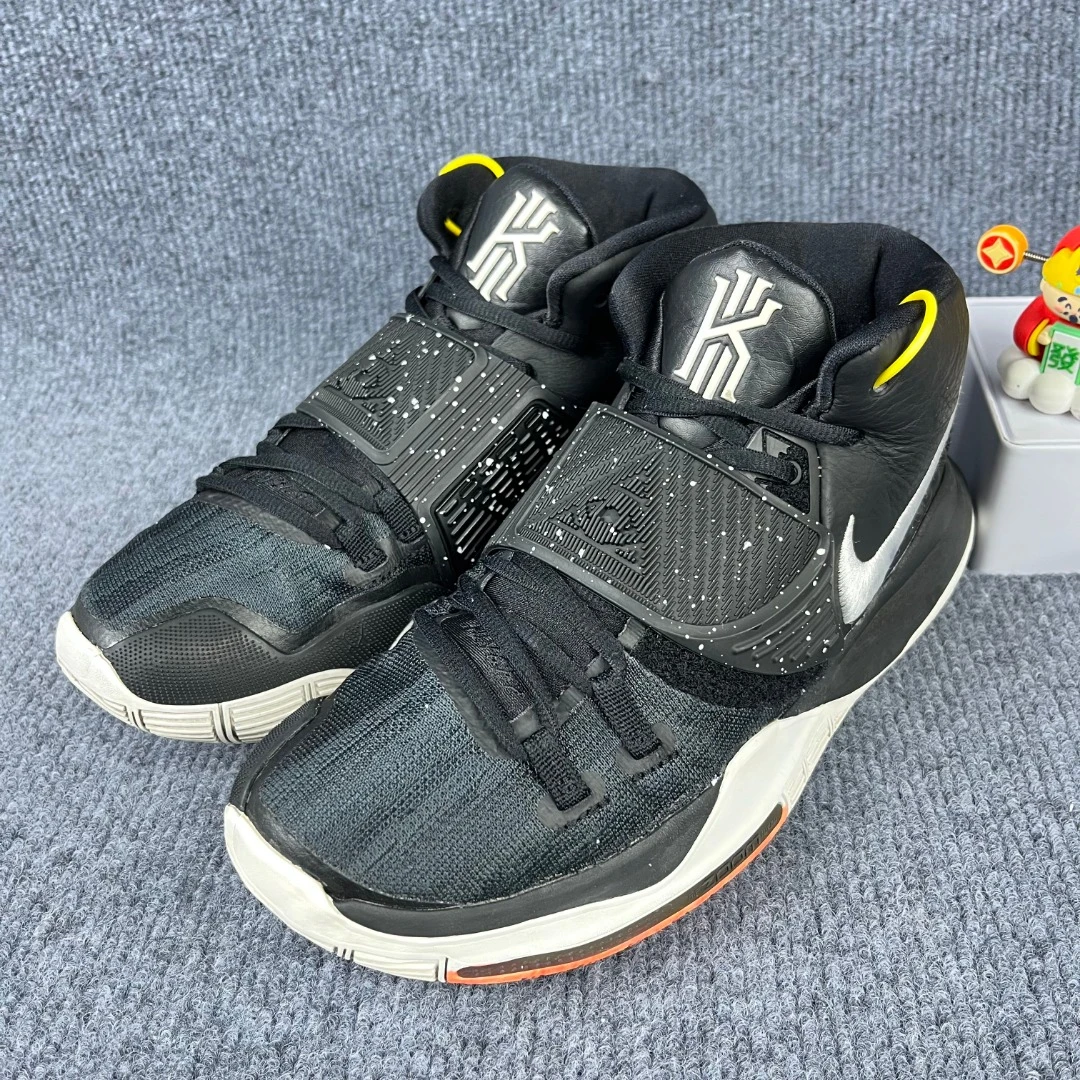 90新 MM6 42码 欧文6 正品潮鞋/7760