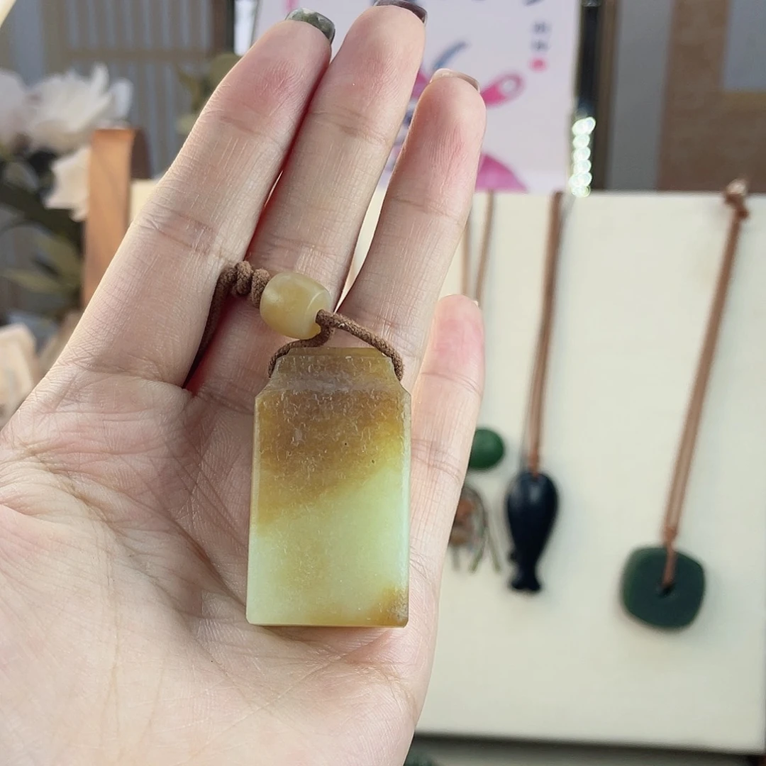 【闪购商品】手链未镶嵌和田玉