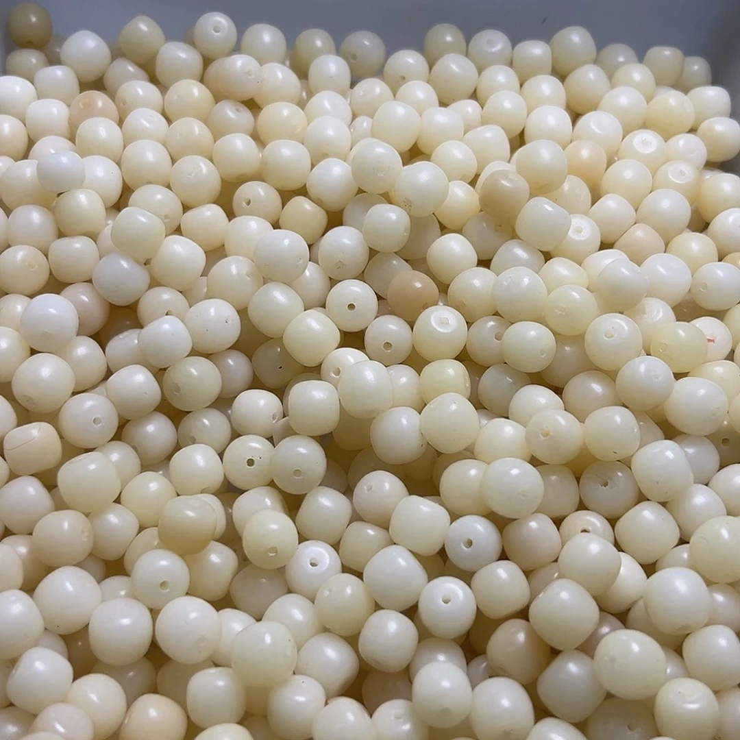 白玉菩提吊坠卡12粉白桶110颗