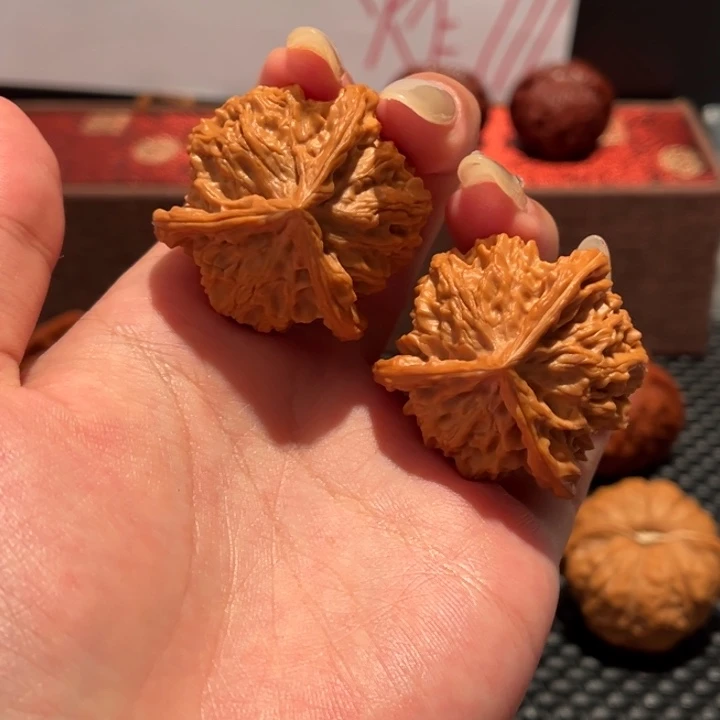 吊坠文玩核桃盘山