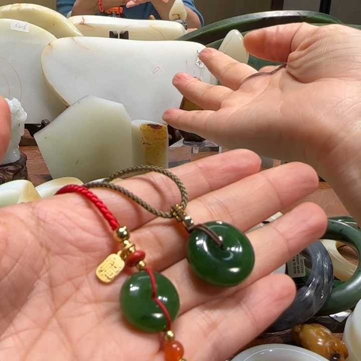 手链未镶嵌和田玉