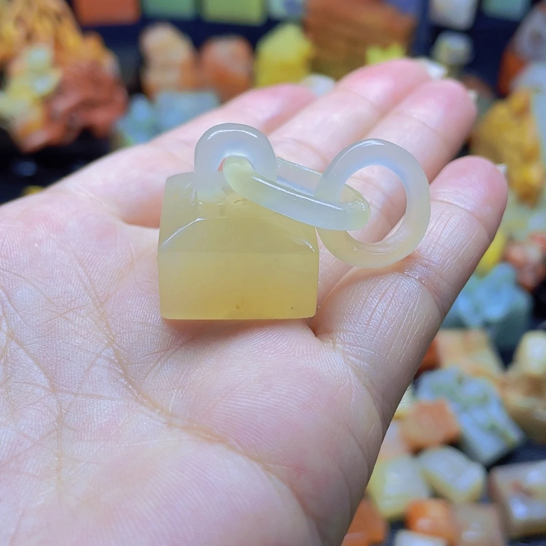 青田石印石L****巴老挝宝