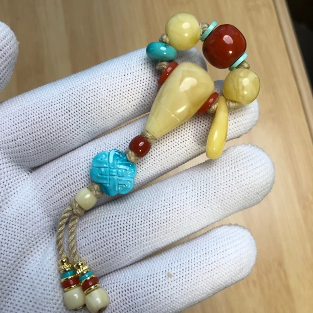 高货大尺寸文玩套装,精品奶白蜡➕精品松石➕南红,配10-9-8的珠串