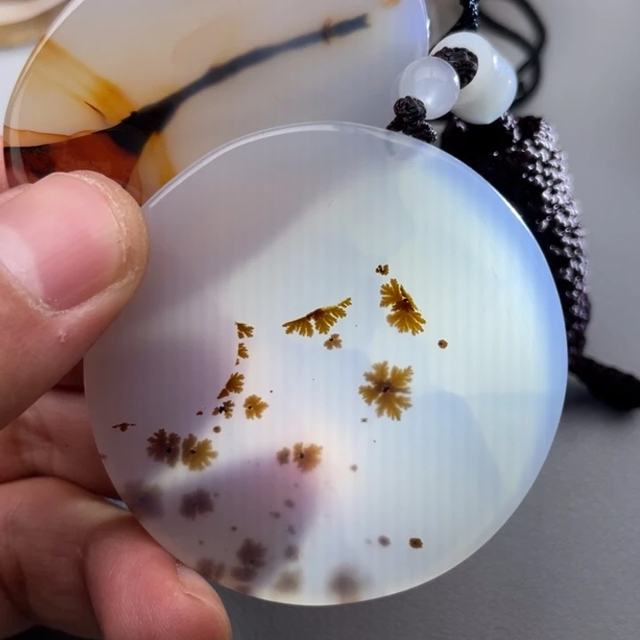 玛瑙/玉髓手镯未镶嵌路*