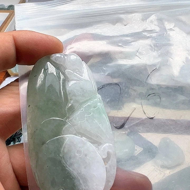 翡翠未镶嵌颈饰缅甸翡翠吊坠