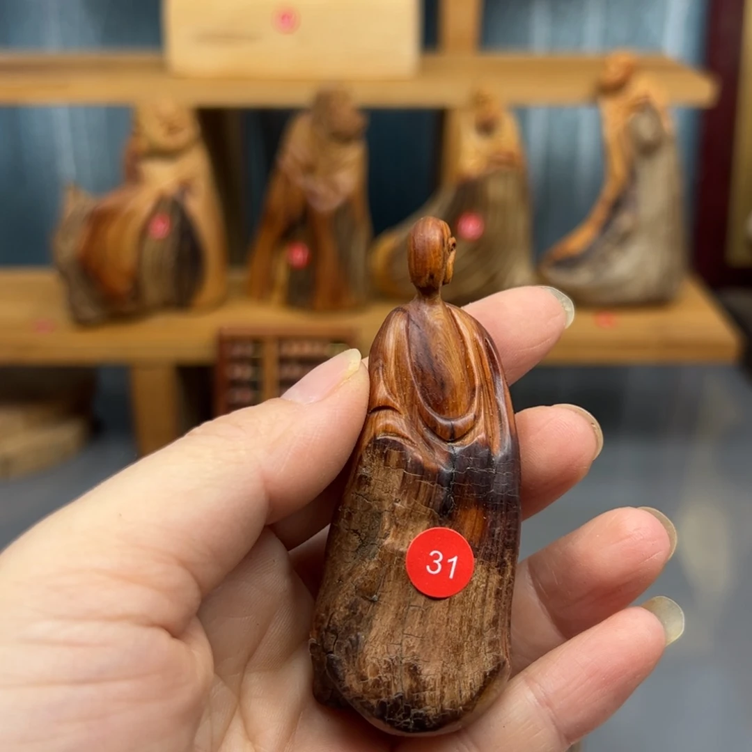 火***底木崖柏木摆件手把件，