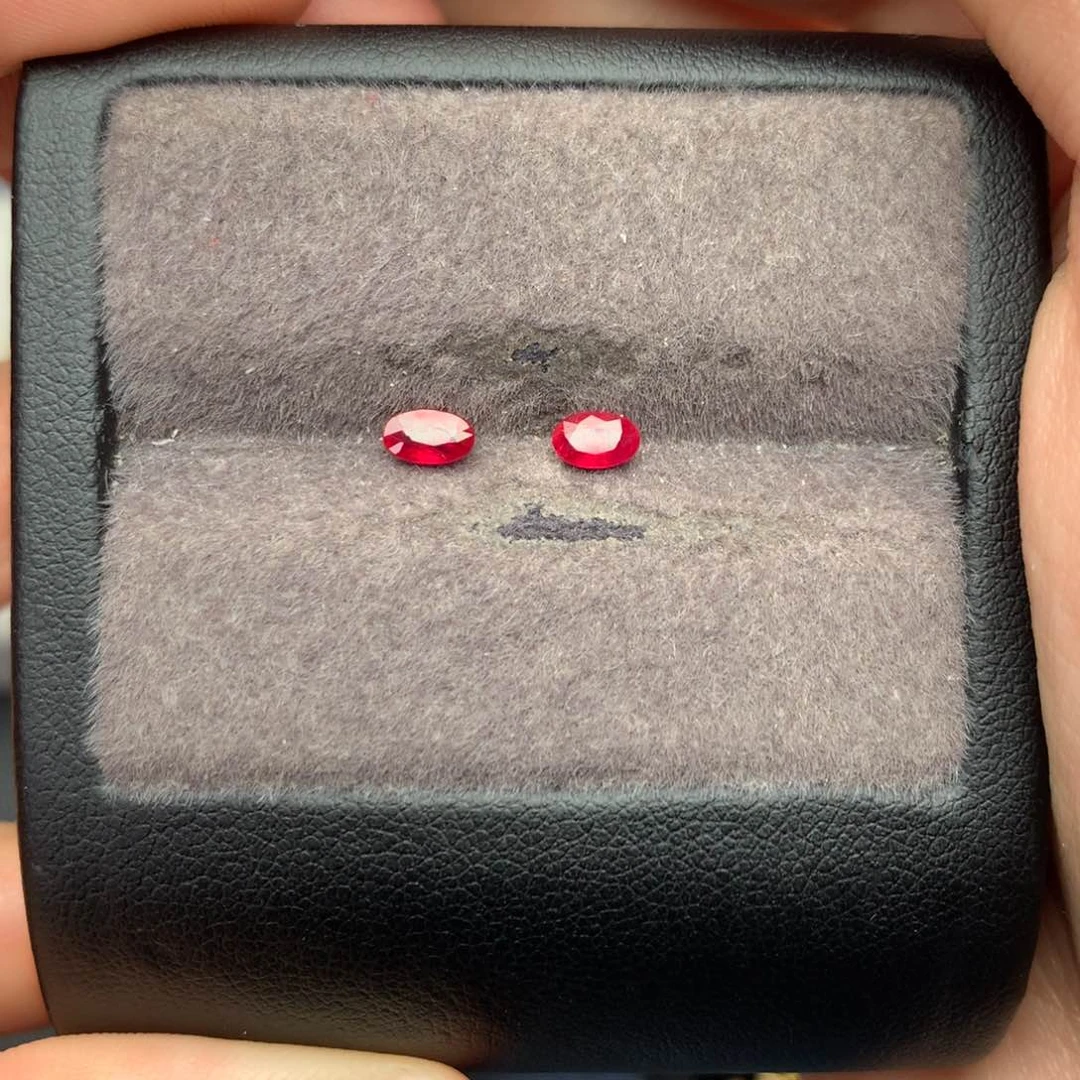 裸石红宝石3×5鸽血红