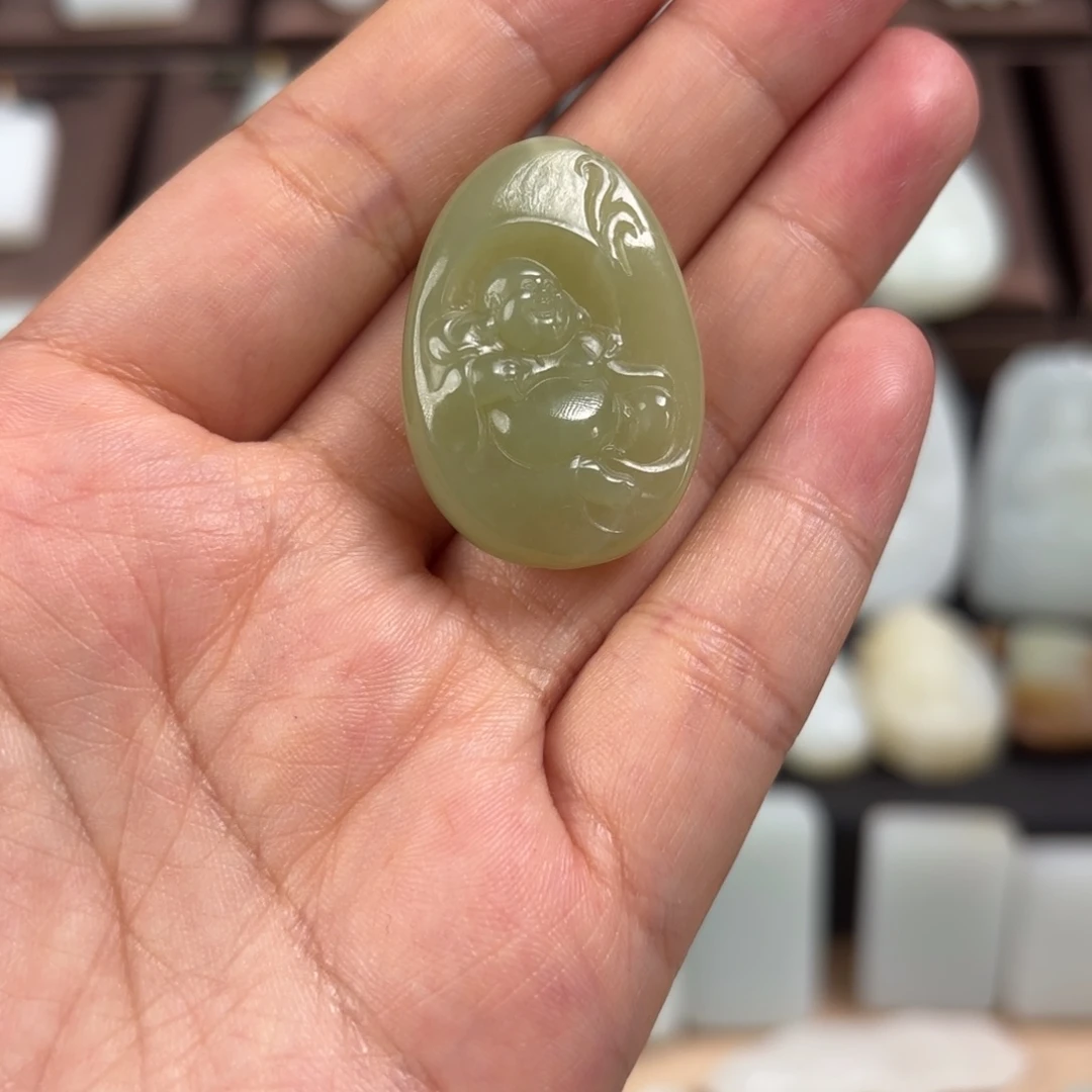 和田玉未镶嵌颈饰