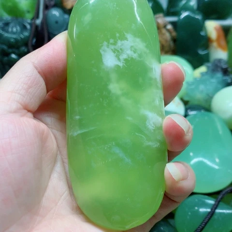 未镶嵌蛇纹石玉手把件