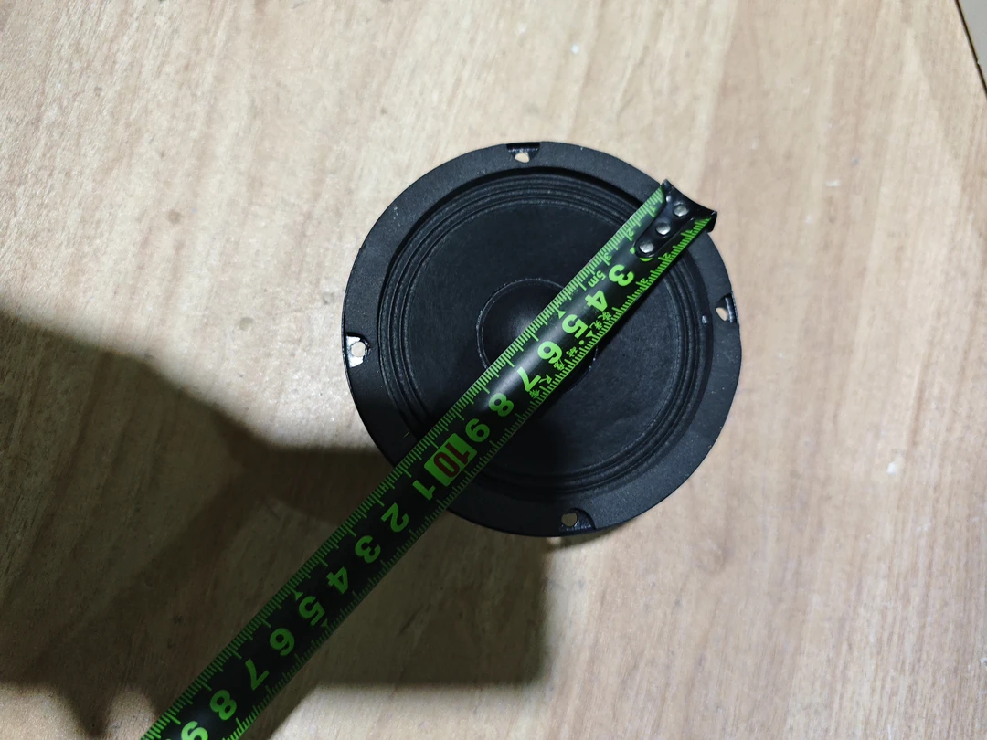 8新  中音喇叭一个的价格包邮。音箱喇叭。